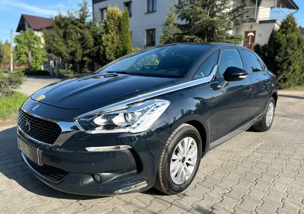 citroen ds5 nowy dwór mazowiecki Citroen DS5 cena 49900 przebieg: 148000, rok produkcji 2017 z Nowy Dwór Mazowiecki